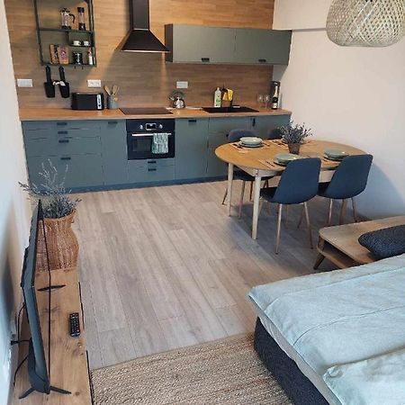 Bešeňová Apartman Besen 304 מראה חיצוני תמונה